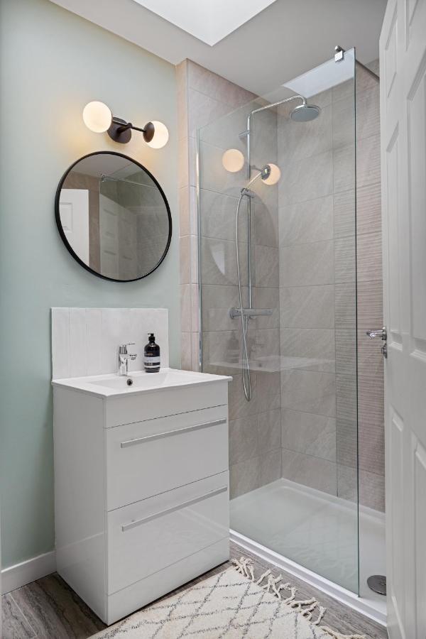 קארדיף Albany By Black Door Stays מראה חיצוני תמונה
